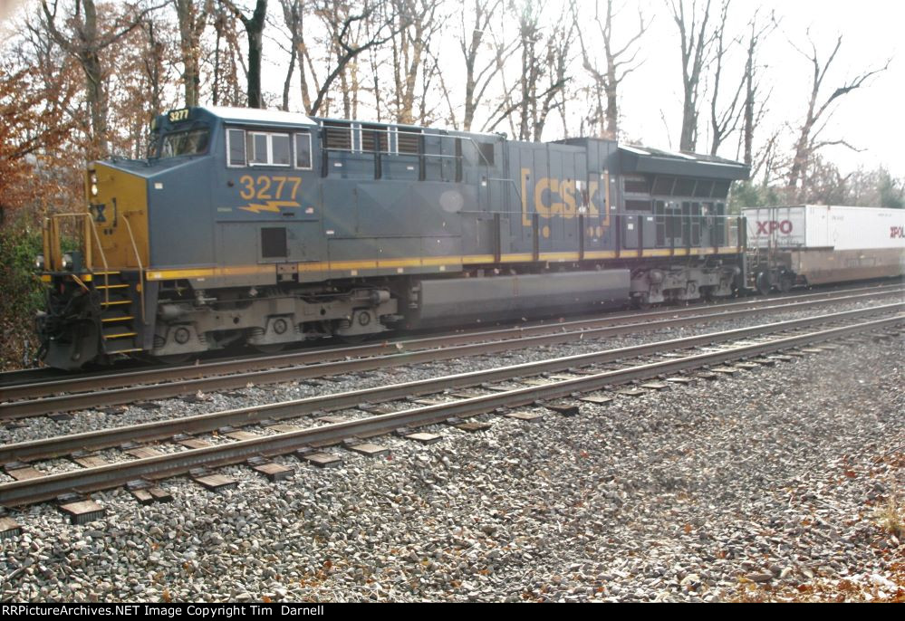 CSX 3277 leads Q032